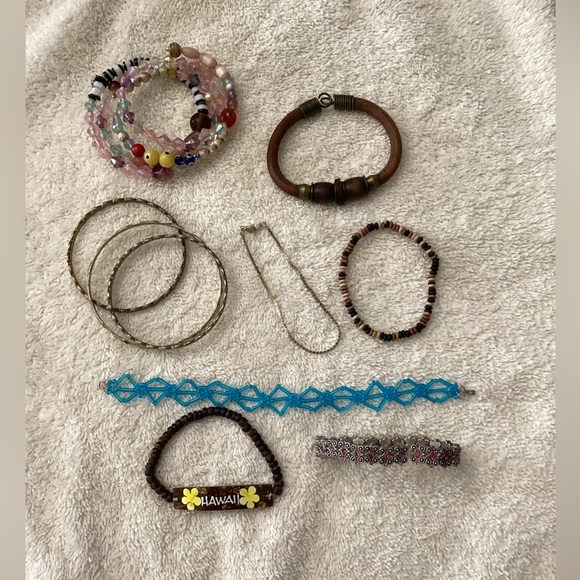 Costume Bundle of 10 Bracelets - Picture 1 of 1